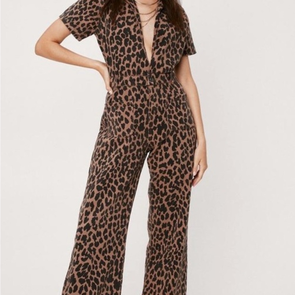 Nasty Gal Brown and Black Leopard Print Jumpsuit